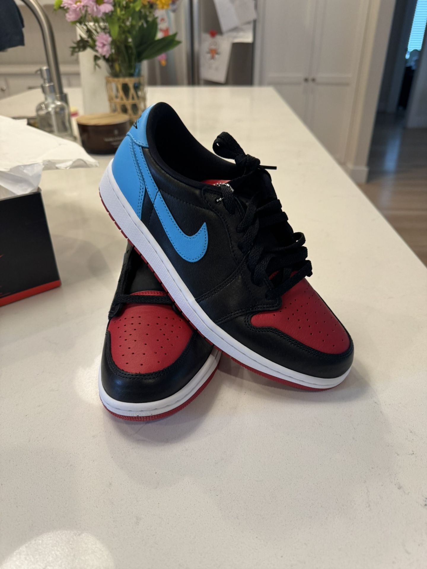 Women’s Air Jordan 1 Retro Low OG Qty. 5