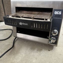 Star Holman QCS -1-350C Commercial Conveyor Toaster. Retails over $1,000. Works great 