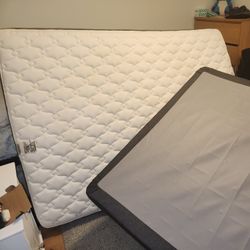 Full Size Matress And Box Spring
