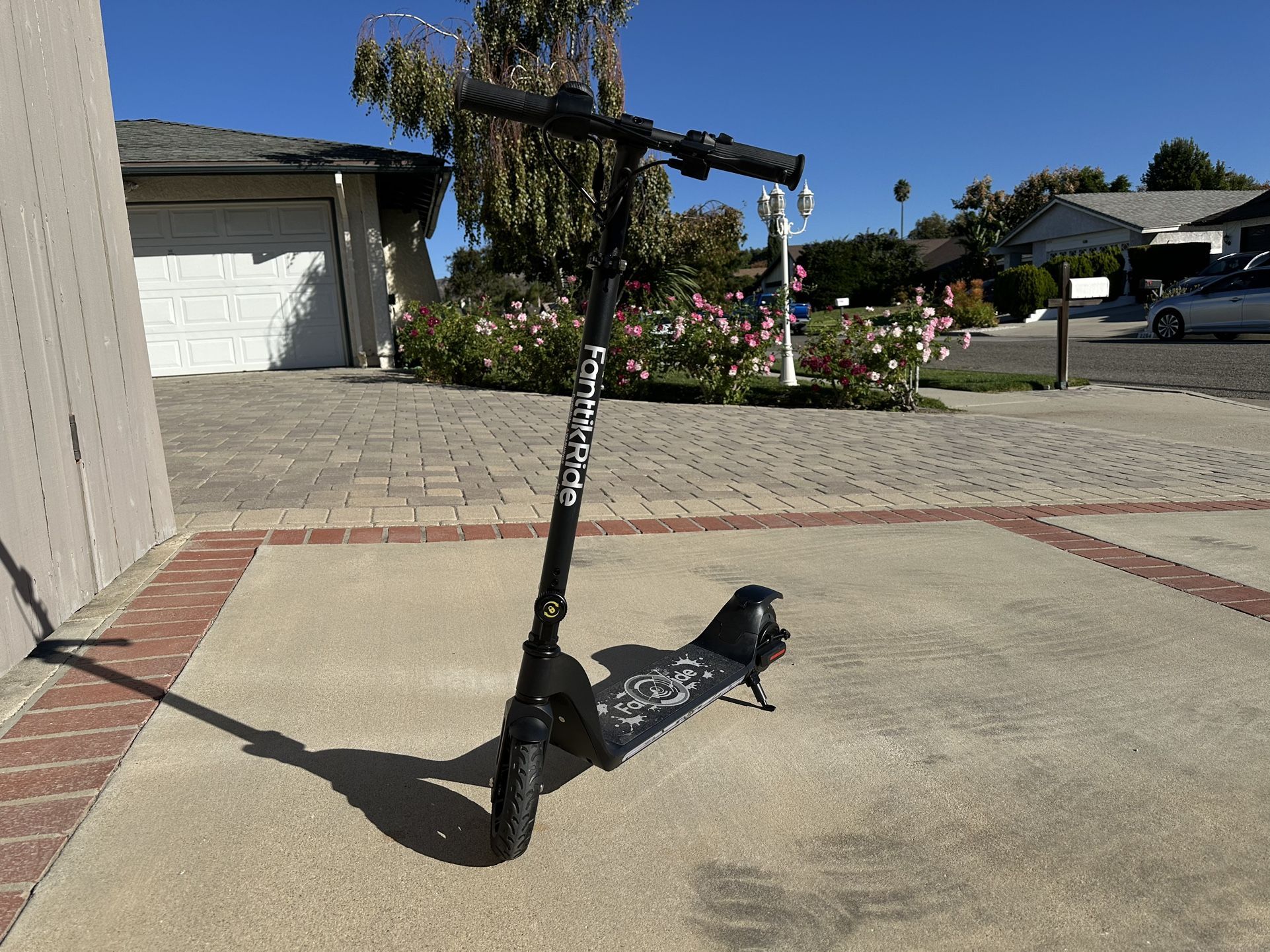 FanttikRide T10 Apex Electric Scooter for Kids 8-14