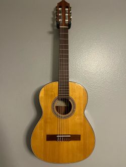 Strunal 5453 1/2 Size Classical Guitar
