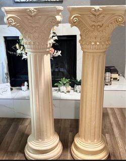 Two  Corinthian Column Indoor Outdoor Display Pedestal - Statement Decor - Columns Made of Resin - Stand Pedestals - Decorative Roman Statue f