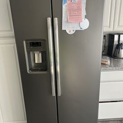 Refrigerator/stove/microwave /diswasher