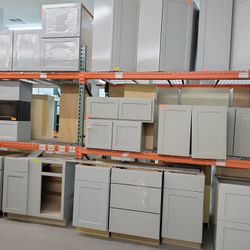 Kitchen Cabinets Grey