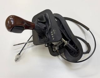 BMW E46 330 325 TRANSMISSION GEAR SHIFTER SELECTOR