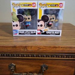 2 Funko Pop Mickey Mouse 