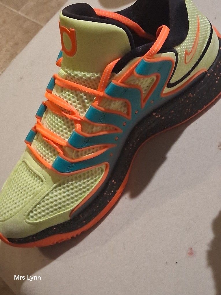 Kevin Durant Shoes When He's To Play For The Planets