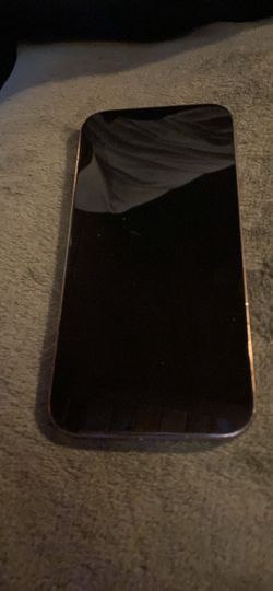 I-phone 16 pro max (cracked back)