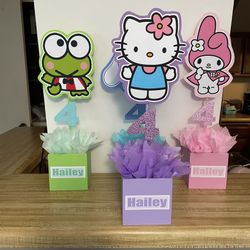 Hello Kitty And Friends Centerpieces 