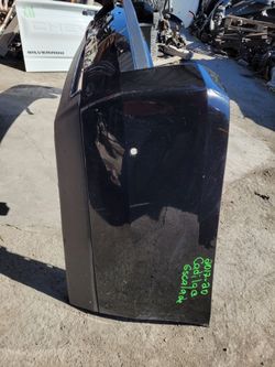 2017/2018/2019/2020
Cadillac
Escalade Rear Bumper Cover