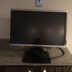 HP Compaq LA 2205wg Monitor 