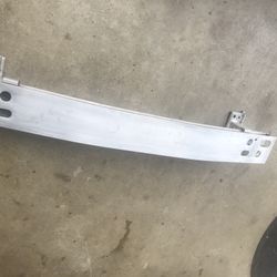 FRONT REINFORMENT 2015 TOYOTA PRIUS REGULAR 1.8