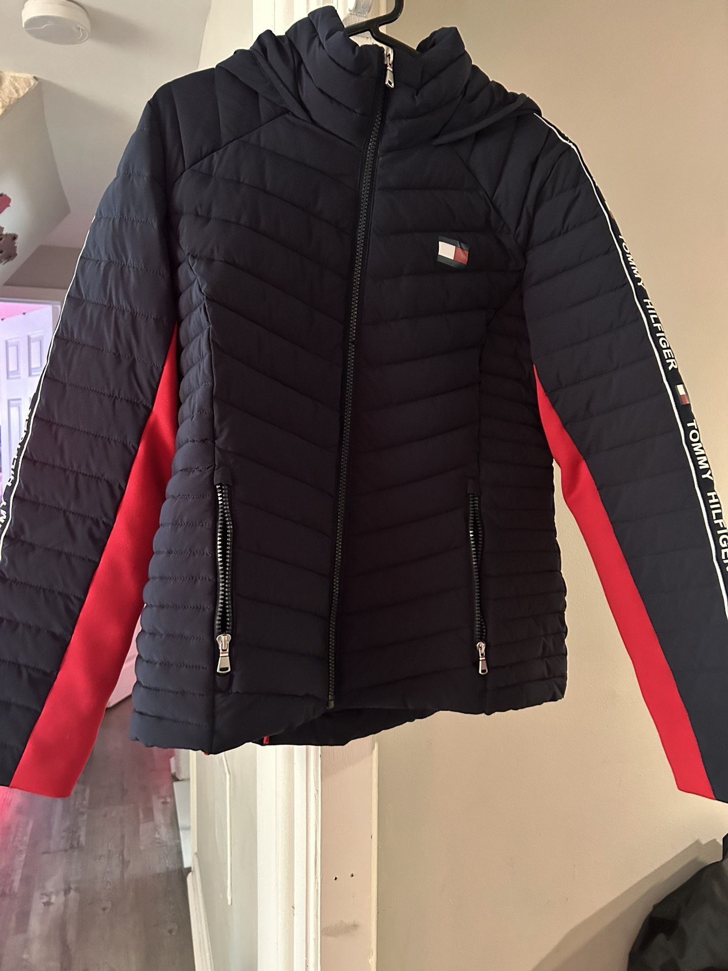 Tommy Hilfigure Lightweight Jacket