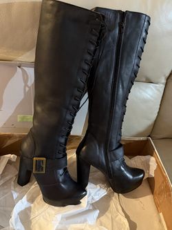 Women's Steve Madden Black Leather Boots, size 8.5  BRAND NEW!!!!!