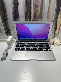 Apple MacBook Air 11” Laptop Intel i5 4GB RAM 128GB SSD w/ Charger - $59