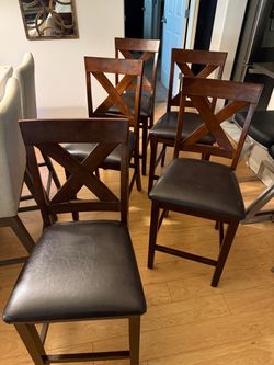 Set of 5 Counter Height Dining/Bar Stools