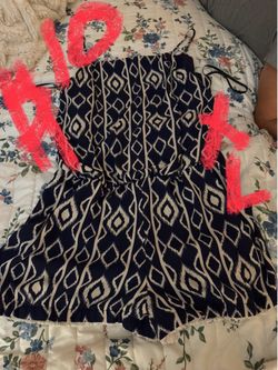 Dresses, tank tops & jumpsuits