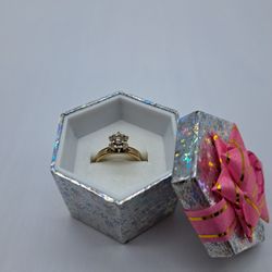 Vintage 14k Gold Solitary Diamond Ring