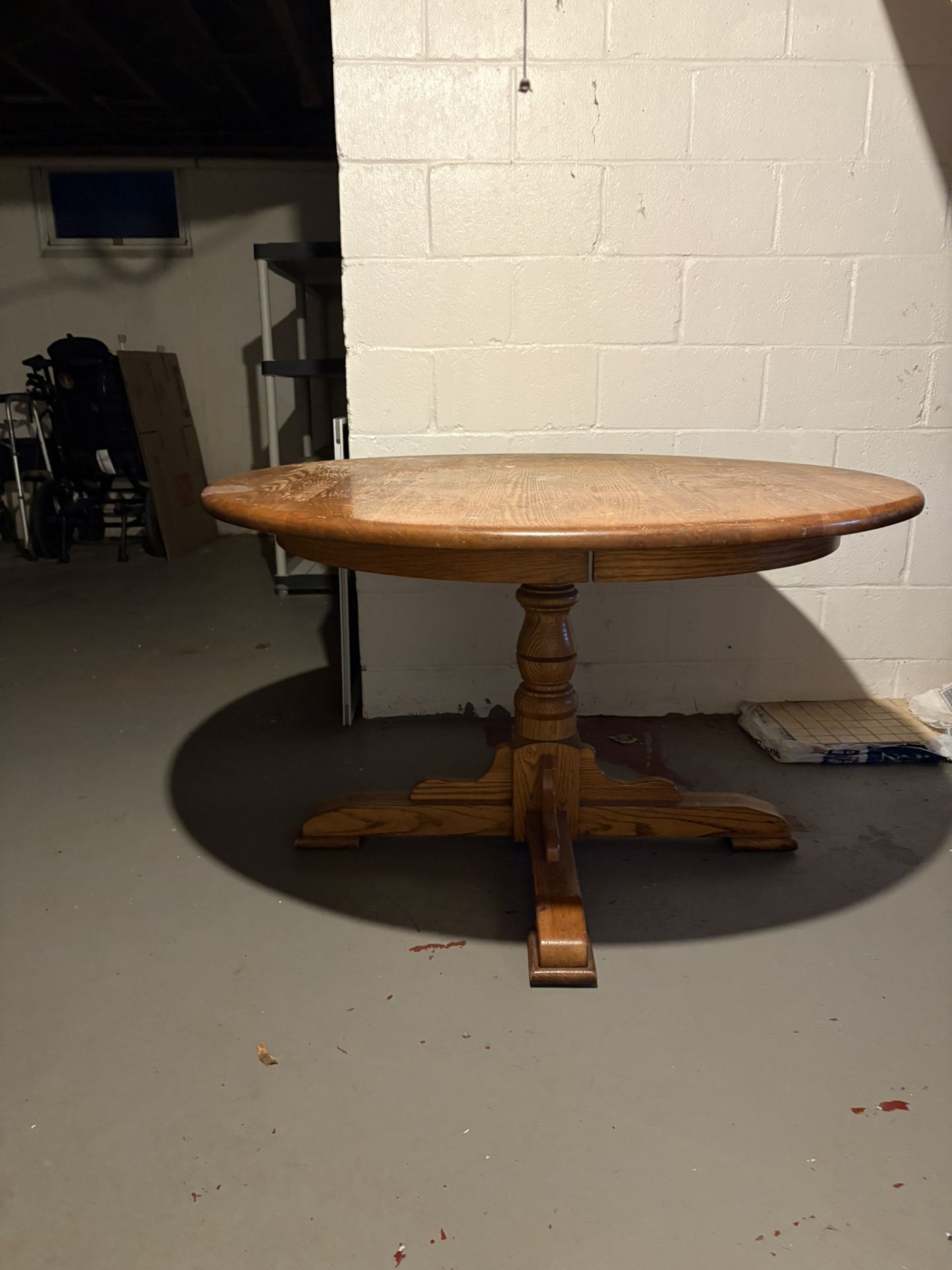 Solid oak Table