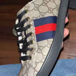 Gucci shoes 