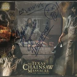NECA REEL TOYS THE TEXAS CHAINSAW MASSACRE THE BEGINING SIGNED LEATHERFACE 2006