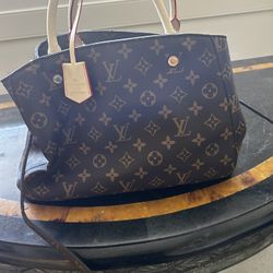 Louis Vuitton bag
