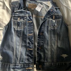 Women’s New Jean Vest