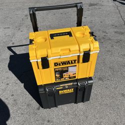 Dewalt ToughSystem Cooler And Rolling Tool Box Set