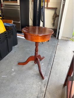 Night stand wood