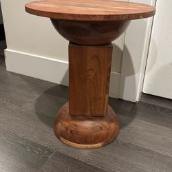 Nightstand/ Coffee Table 