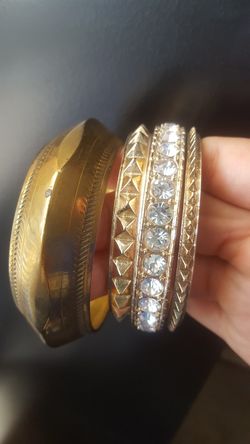 Bangle set