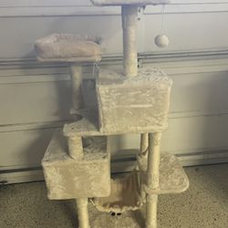 Large cat Tree