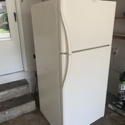 Used Refrigerator Runs Great 