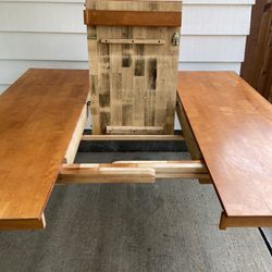 Table With Built In Extension Sleeve & Four Chairs 
