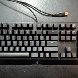 Razor Blackwidow X Chroma Keyboard