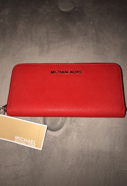 Michael Kors wallet
