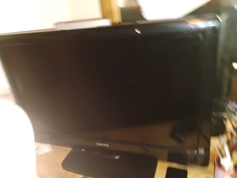 Philips Flat screen TV. 46 Inch
