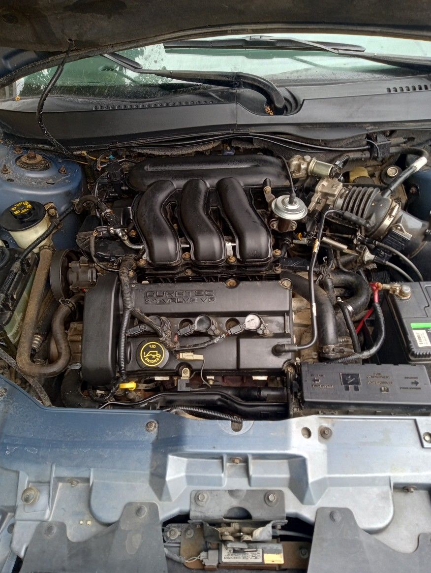 2000 Ford Taurus