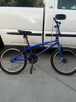 Mongoose Mode 100 BMX Bike Blue