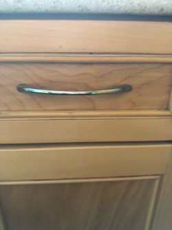 Silver cabinet door pulls