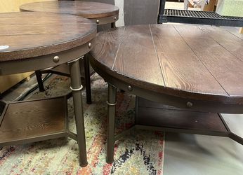 Coffee Table 3pc Set . Rustic style