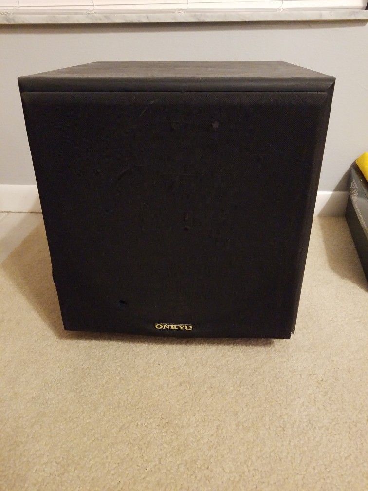 ONKYO  SK-10W Powered Subwoofer System