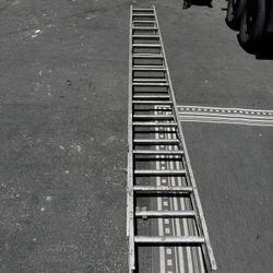 Extension Ladder Aluminum 20ft+