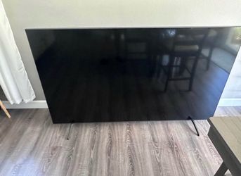 75 inch Samsung TV