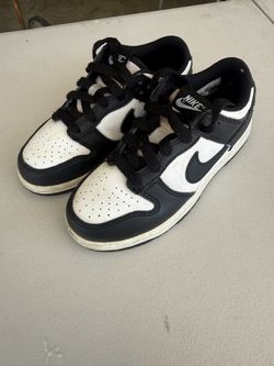 Kids Nike dunks pandas (13c)