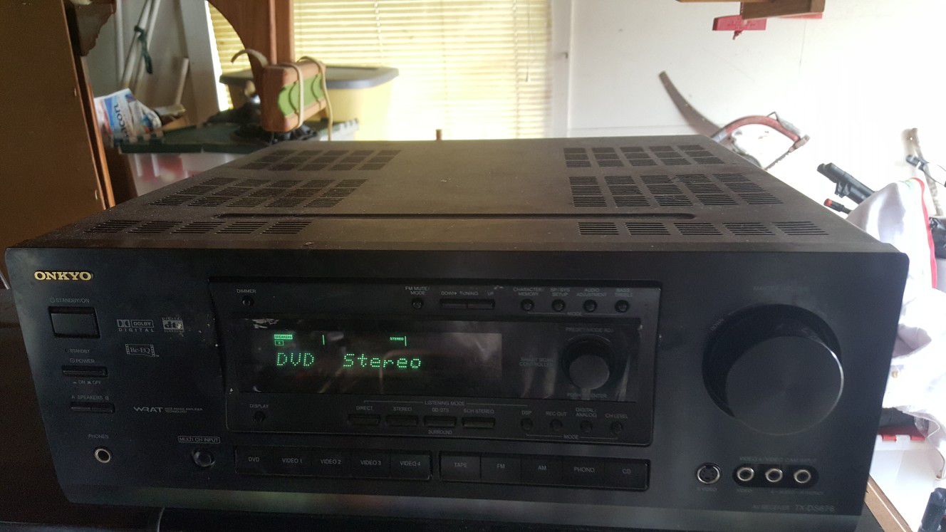 Onkyo 4-channel AV stereo receiver, TX ds676 model, excellent working condition
