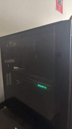 Custom Gaming PC with Gigabyte GeForce RTX GPU 4070ti