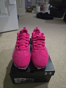 Under Armour Icon Spotlight Lows in Pink Color (Size 10.5 in Mens)