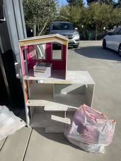 Large Dollhouse