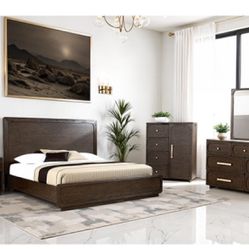 Brand New Elegant Vellara Queen Size Bedroom Set 